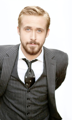 Обои Ryan Gosling 240x400
