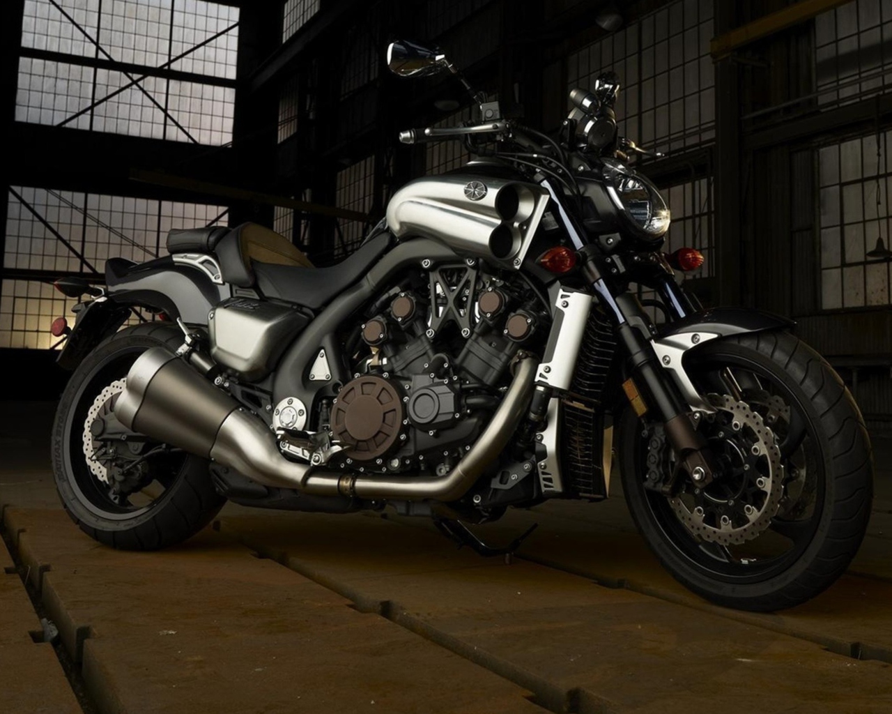 Yamaha V-Max screenshot #1 1280x1024