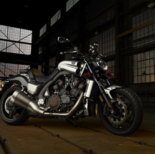 Yamaha V-Max - Obrázkek zdarma pro 208x208