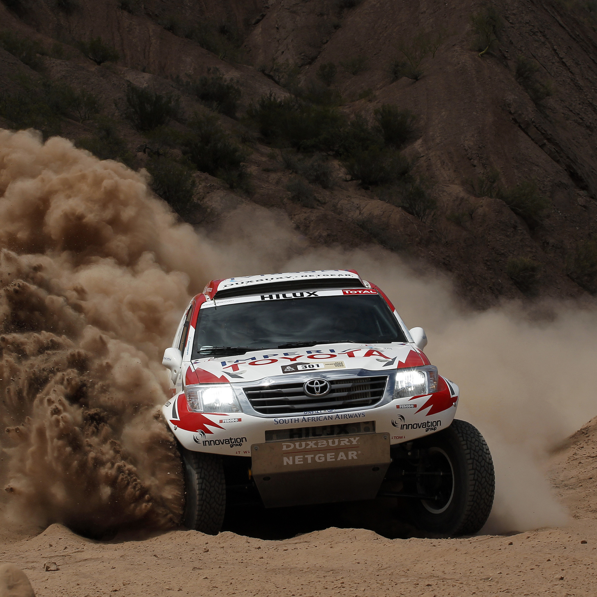 Toyota - Rally In Dakar wallpaper 2048x2048