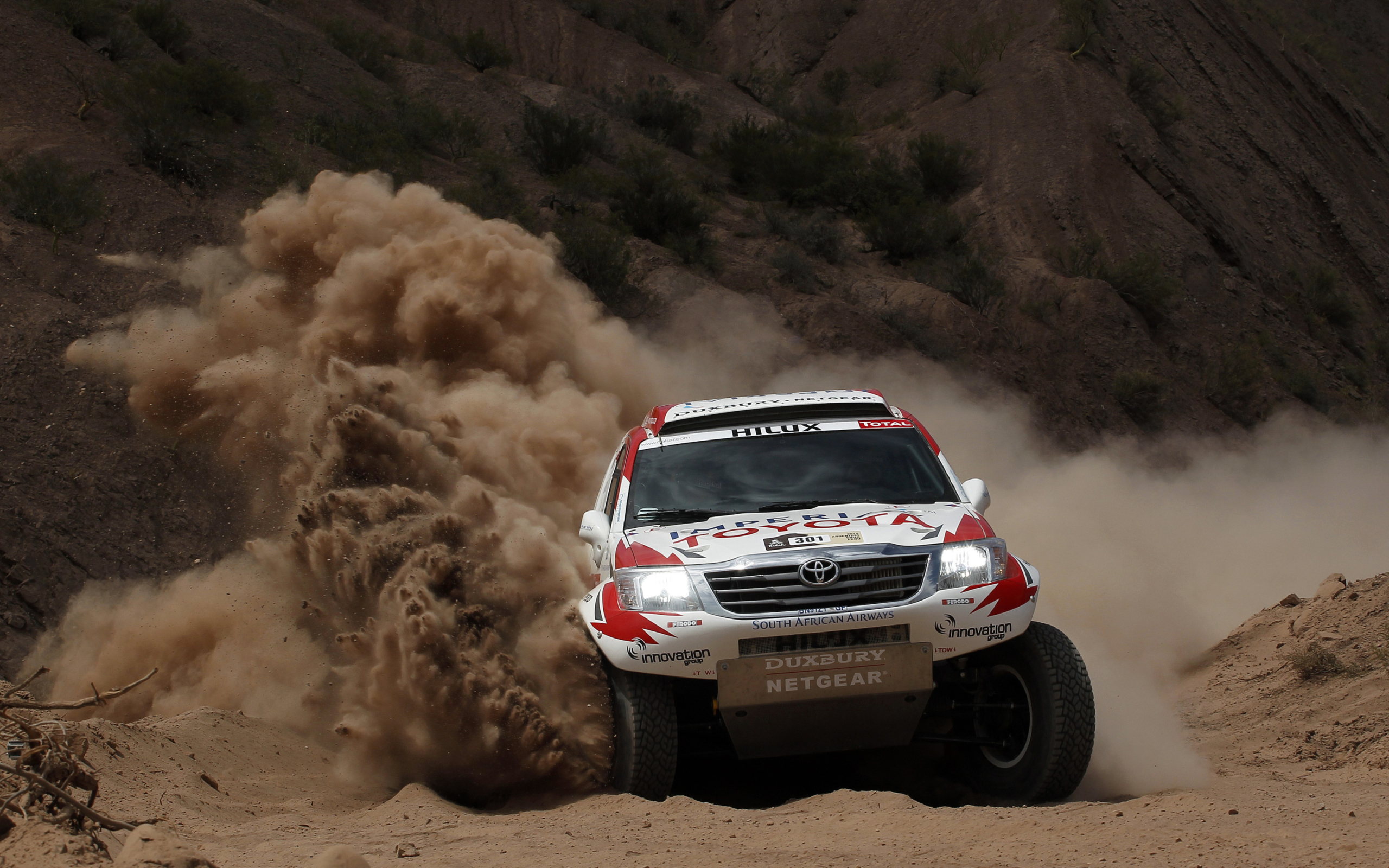 Toyota - Rally In Dakar wallpaper 2560x1600