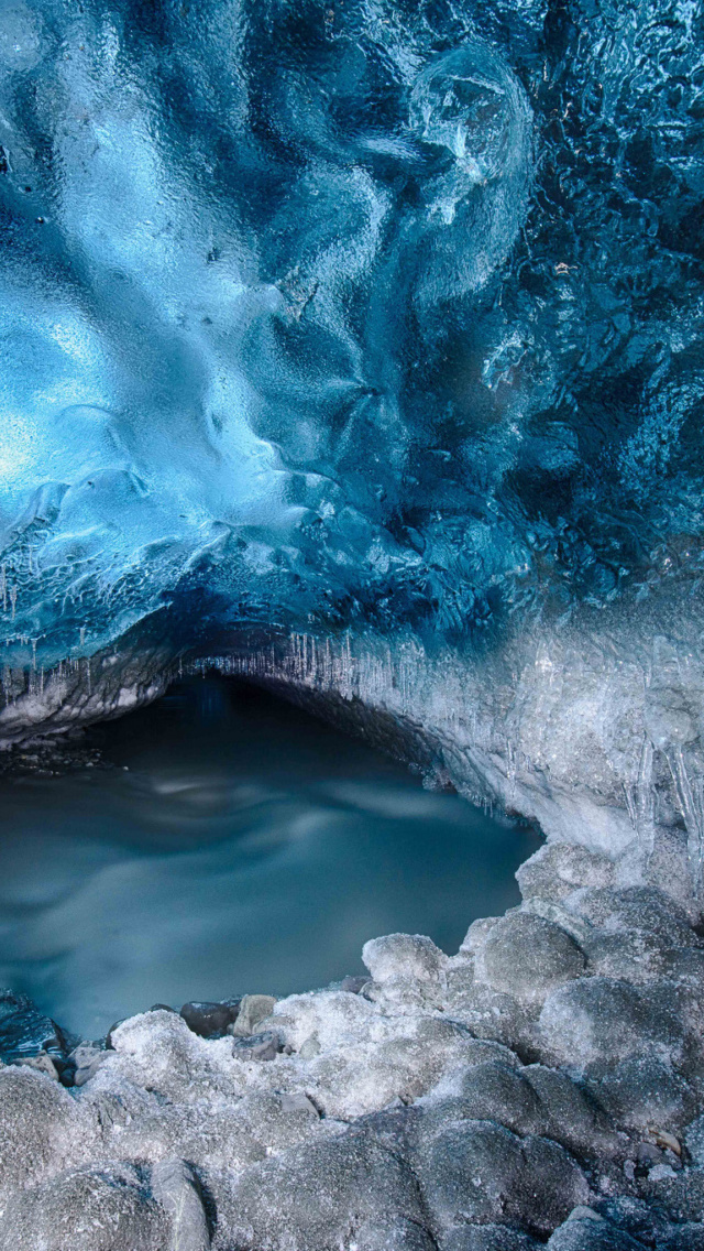Tunnel in Iceberg Cave wallpaper 640x1136