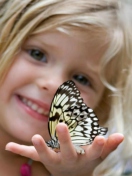 Little Girl And Butterfly screenshot #1 132x176