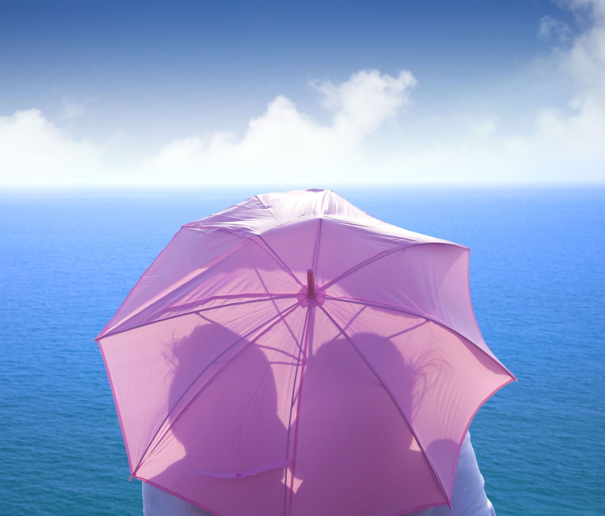 Sfondi Romance Behind Pink Umbrella 1200x1024