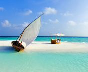 Sfondi Beautiful beach leisure on Maldives 176x144