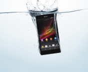 Sony Xperia Z In Water Test wallpaper 176x144