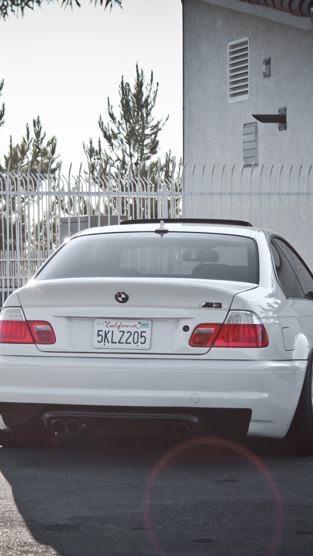 Das BMW E46 Wallpaper 1080x1920