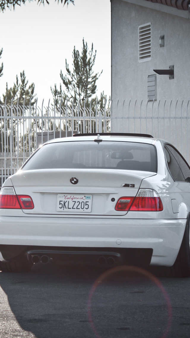 Fondo de pantalla BMW E46 640x1136