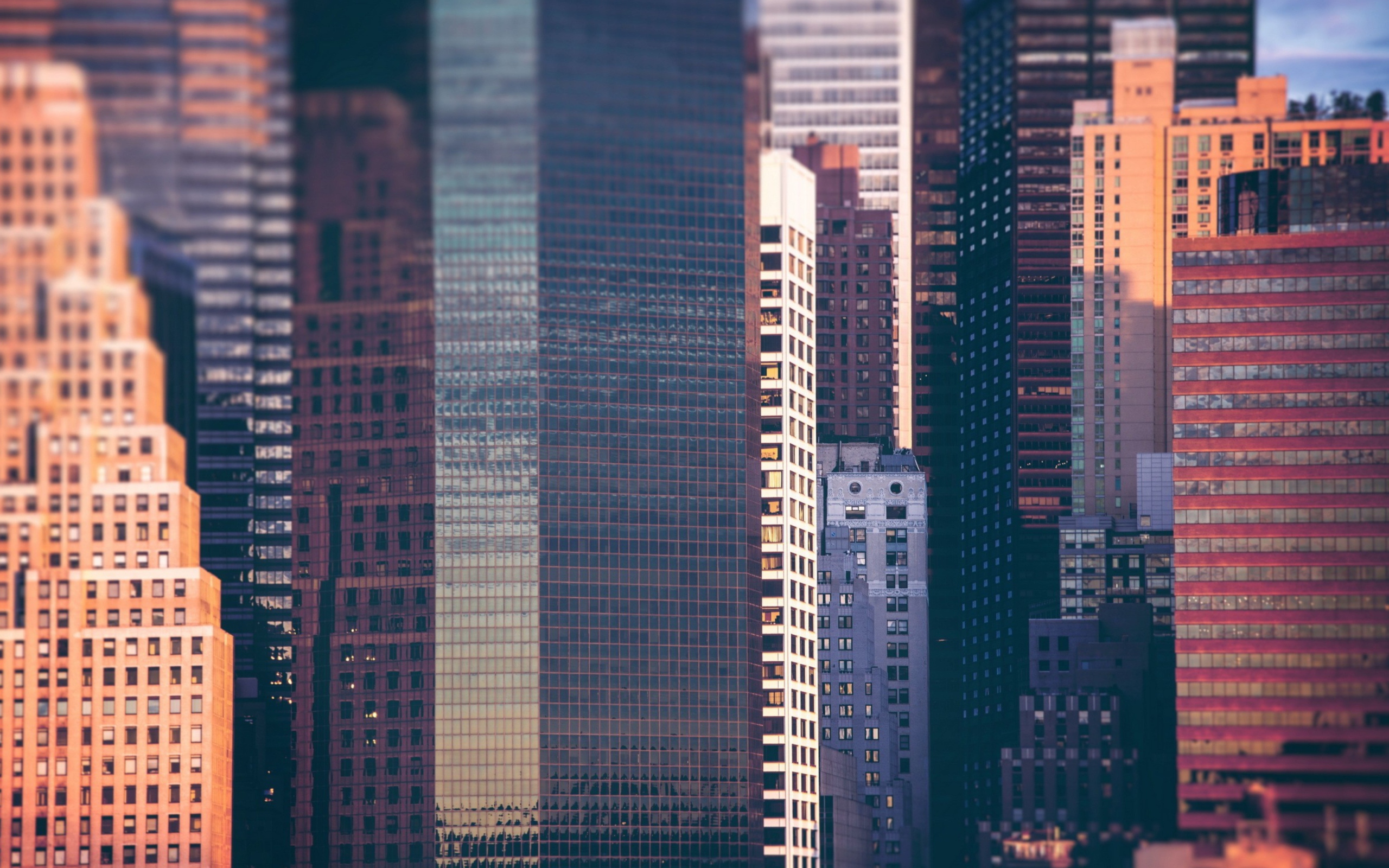 Обои Manhattan Buildings 2560x1600