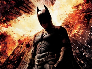 Das Christian Bale Dark Knight Rises Wallpaper 320x240