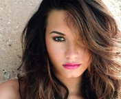 Demi Lovato Pink Lips wallpaper 176x144