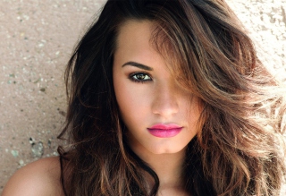 Demi Lovato Pink Lips Wallpaper for Android, iPhone and iPad