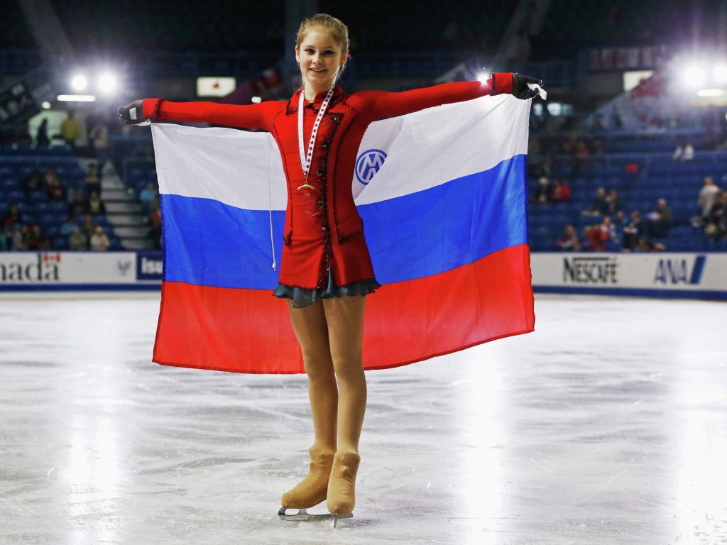 Sfondi 2014 Winter Olympics Figure Skater Champion Julia Lipnitskaya 1024x768