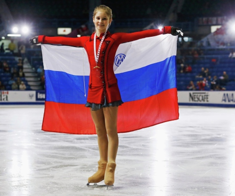Sfondi 2014 Winter Olympics Figure Skater Champion Julia Lipnitskaya 480x400