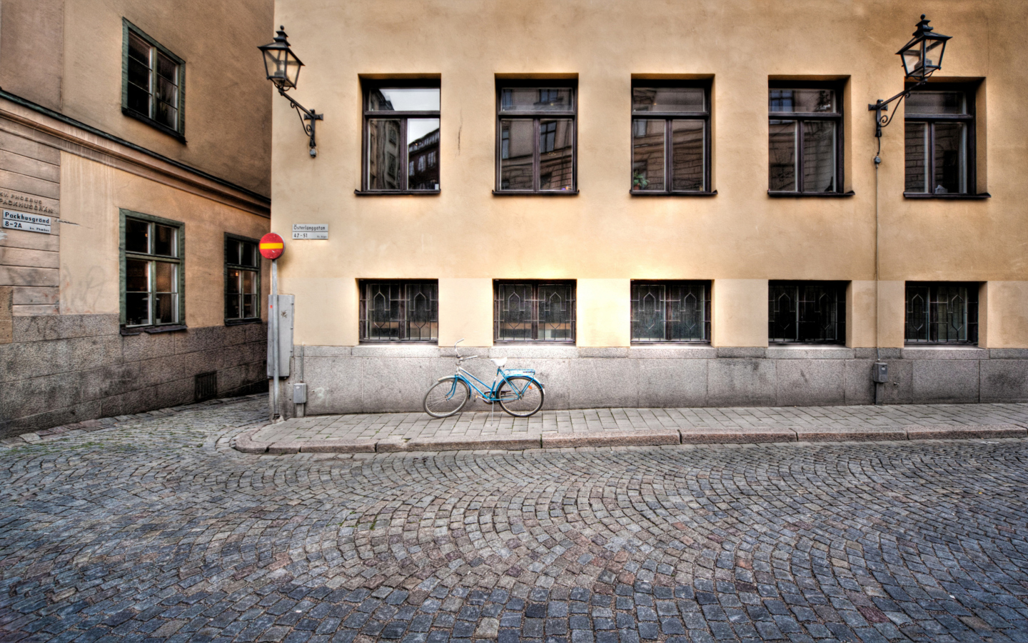 Das Bicycle On The Street Wallpaper 1440x900
