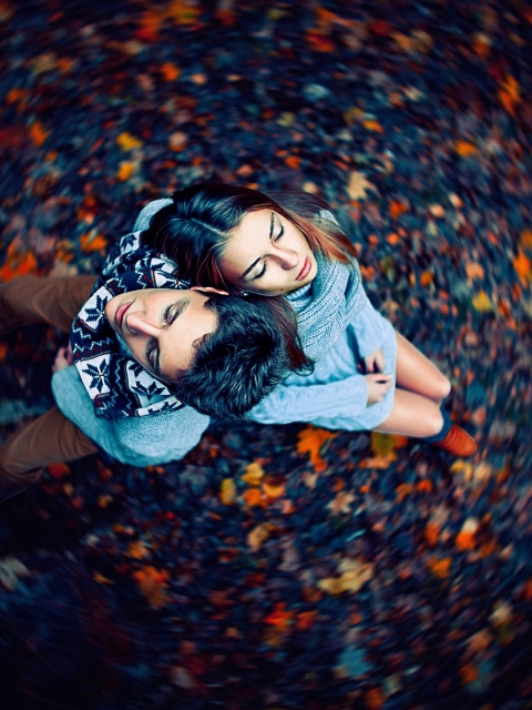 Autumn Couple's Portrait wallpaper 480x640