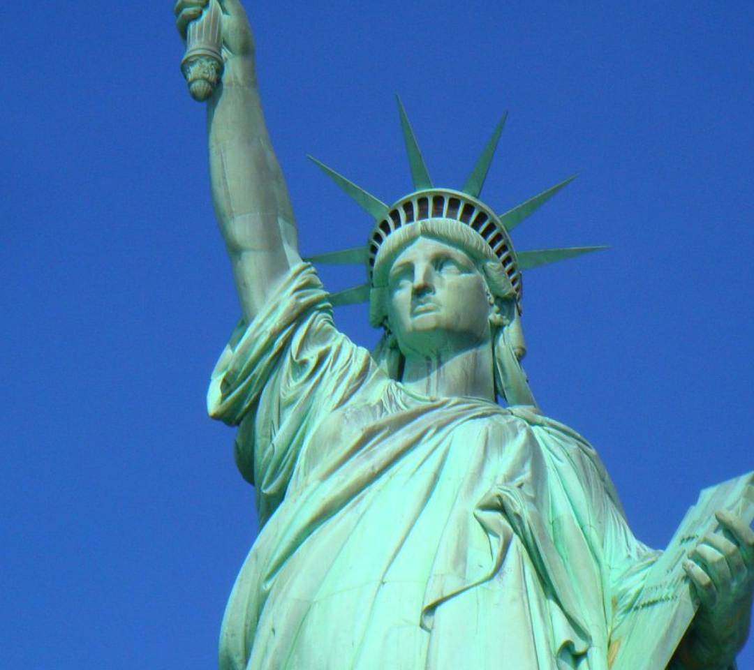 Обои Statue Of Liberty 1080x960