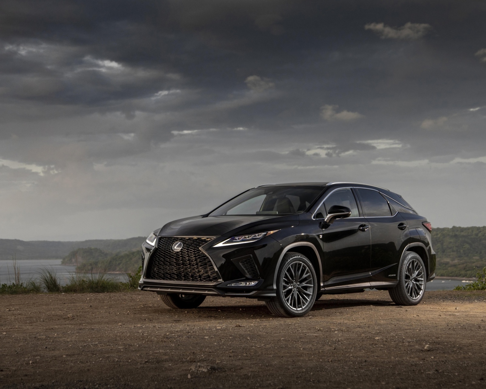 Lexus RX 450h Sport screenshot #1 1600x1280