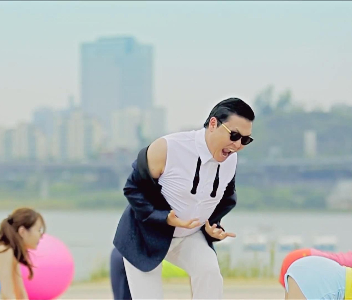Screenshot №1 pro téma Gangnam Video 1200x1024
