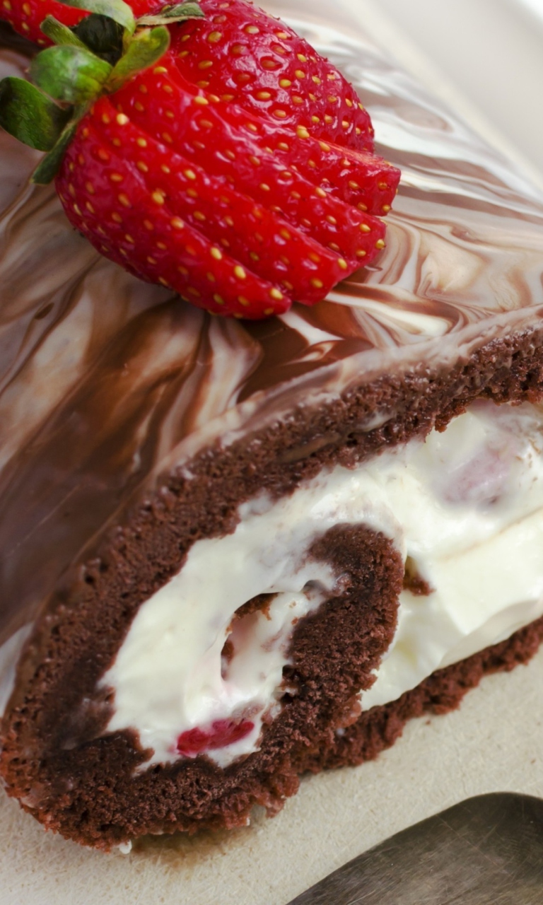 Chocolate Cake With Whipped Cream wallpaper 768x1280