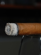 Sfondi Cigar 132x176