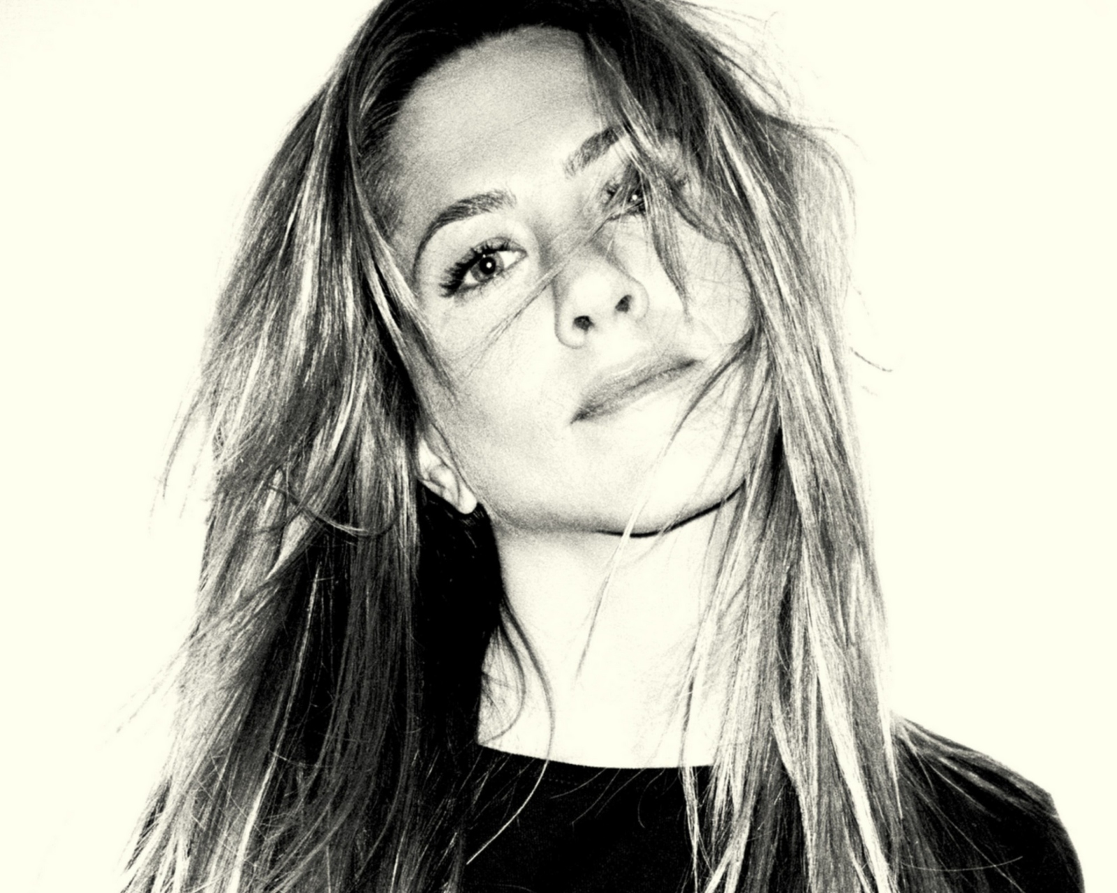 Jennifer Aniston Black And White Portrait screenshot #1 1600x1280