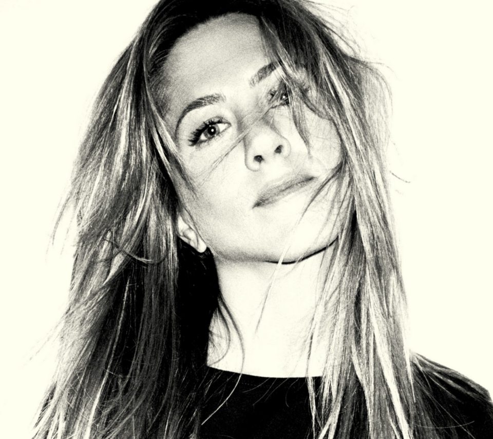 Das Jennifer Aniston Black And White Portrait Wallpaper 960x854