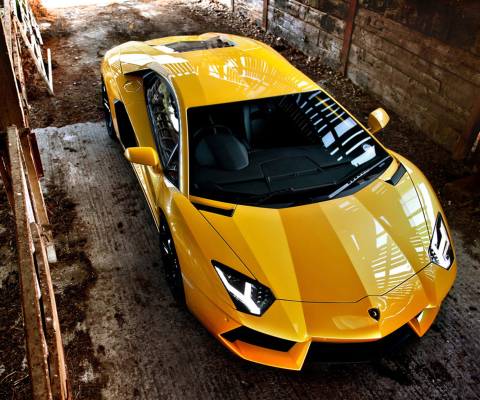 Lamborghini Aventador Yellow screenshot #1 480x400