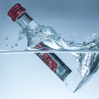 Smirnoff Vodka - Obrázkek zdarma pro iPad 2
