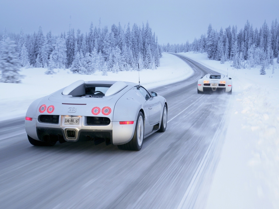 Fondo de pantalla Bugatti Veyron In Winter 1152x864