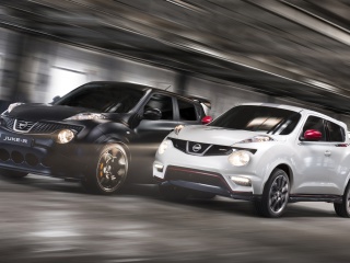 Nissan Juke R wallpaper 320x240