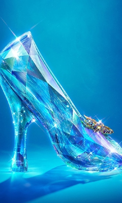 Das Cinderella 2015 Movie Wallpaper 240x400
