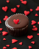 Das Chocolate Cupcake With Red Heart Wallpaper 128x160