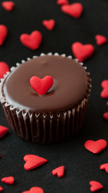Das Chocolate Cupcake With Red Heart Wallpaper 360x640