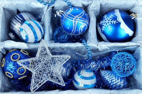 Обои Blue Christmas Decorations 480x320