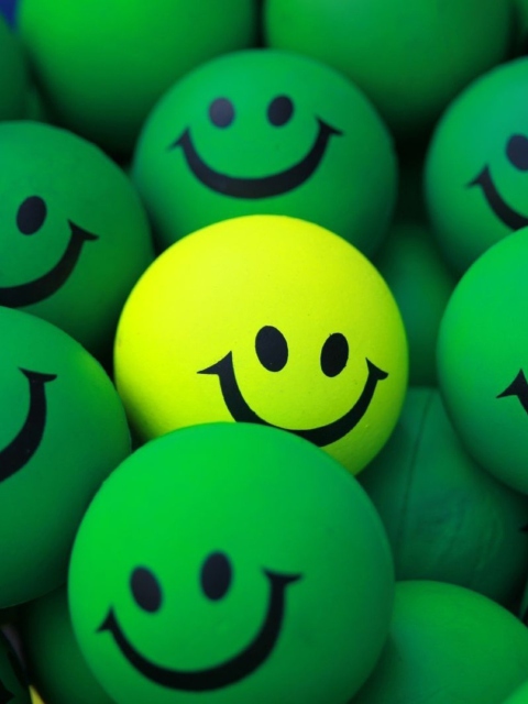 Das Smiley Green Balls Wallpaper 480x640