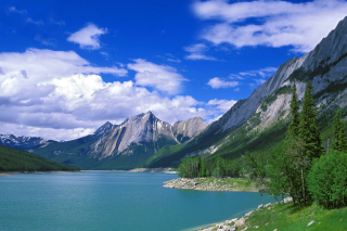 Free Medicine Lake Volcano in Jasper National Park, Alberta, Canada Picture for Android, iPhone and iPad