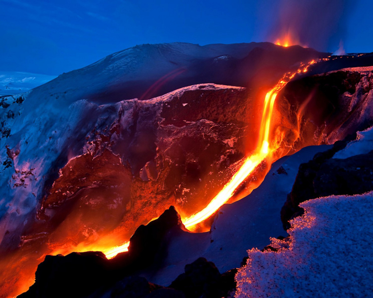 Das Volcano Eruption Wallpaper 1280x1024
