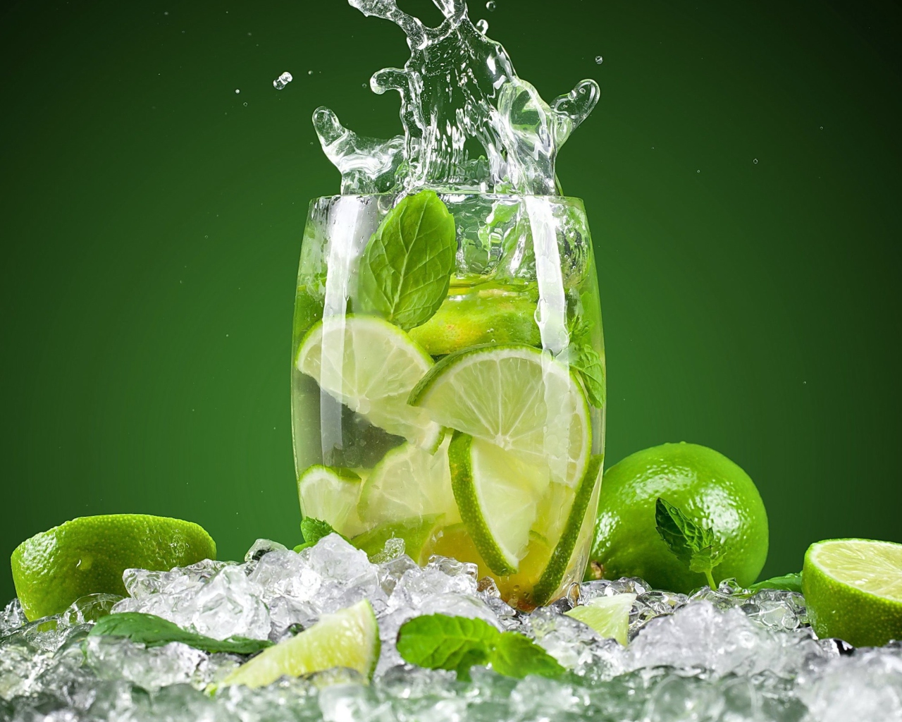 Das Glass With Lime Wallpaper 1280x1024