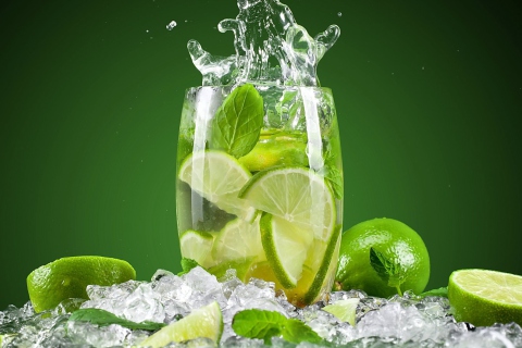Das Glass With Lime Wallpaper 480x320