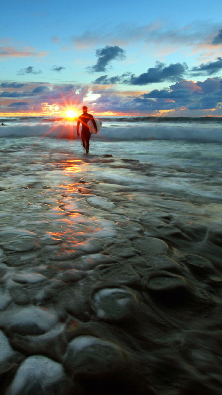 Sfondi Sunset Surfing 750x1334