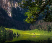 Das Bavarian Alps and Forest Wallpaper 176x144