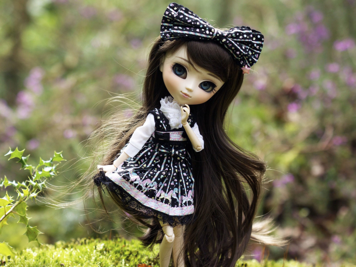 Das Cute Doll With Dark Hair And Black Bow Wallpaper 1152x864