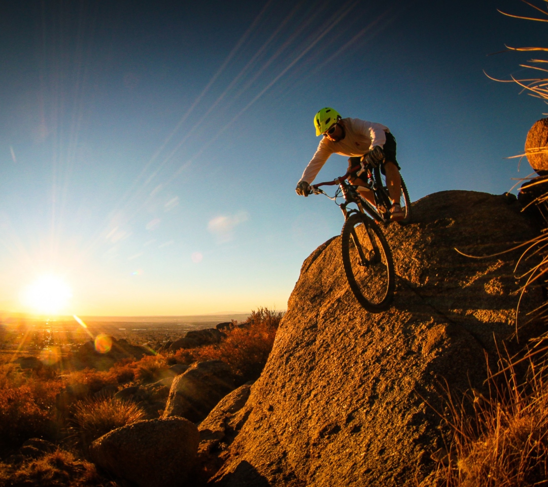 Das Mountain Bike Riding Wallpaper 1080x960