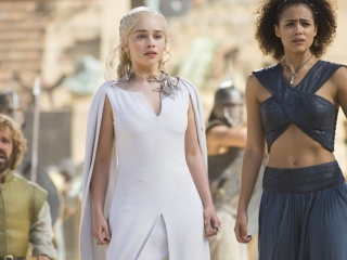 Обои Game Of Thrones Emilia Clarke and Nathalie Emmanuel as Missandei 320x240