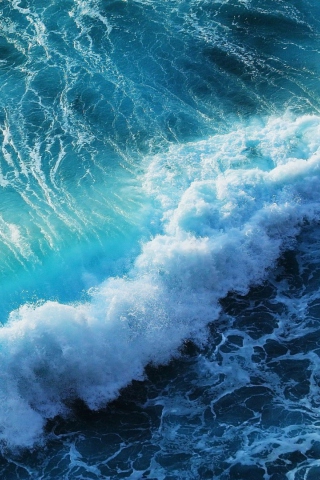 Strong Ocean Waves wallpaper 320x480