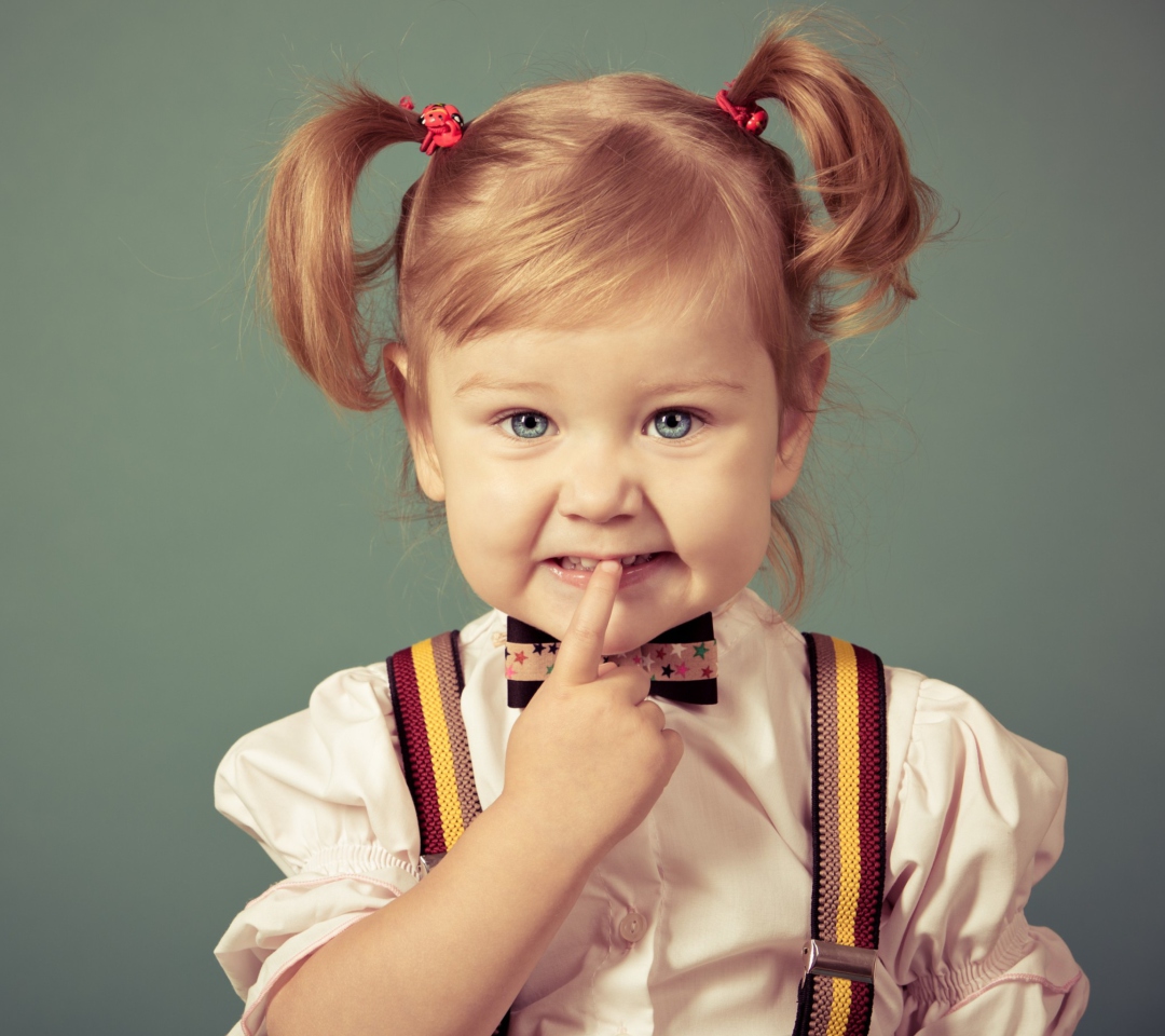 Cute Little Baby Girl wallpaper 1080x960