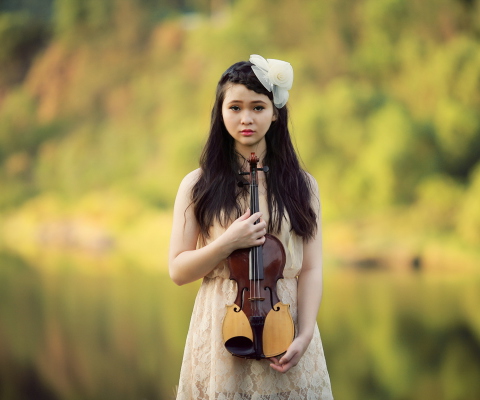 Обои Girl With Violin 480x400