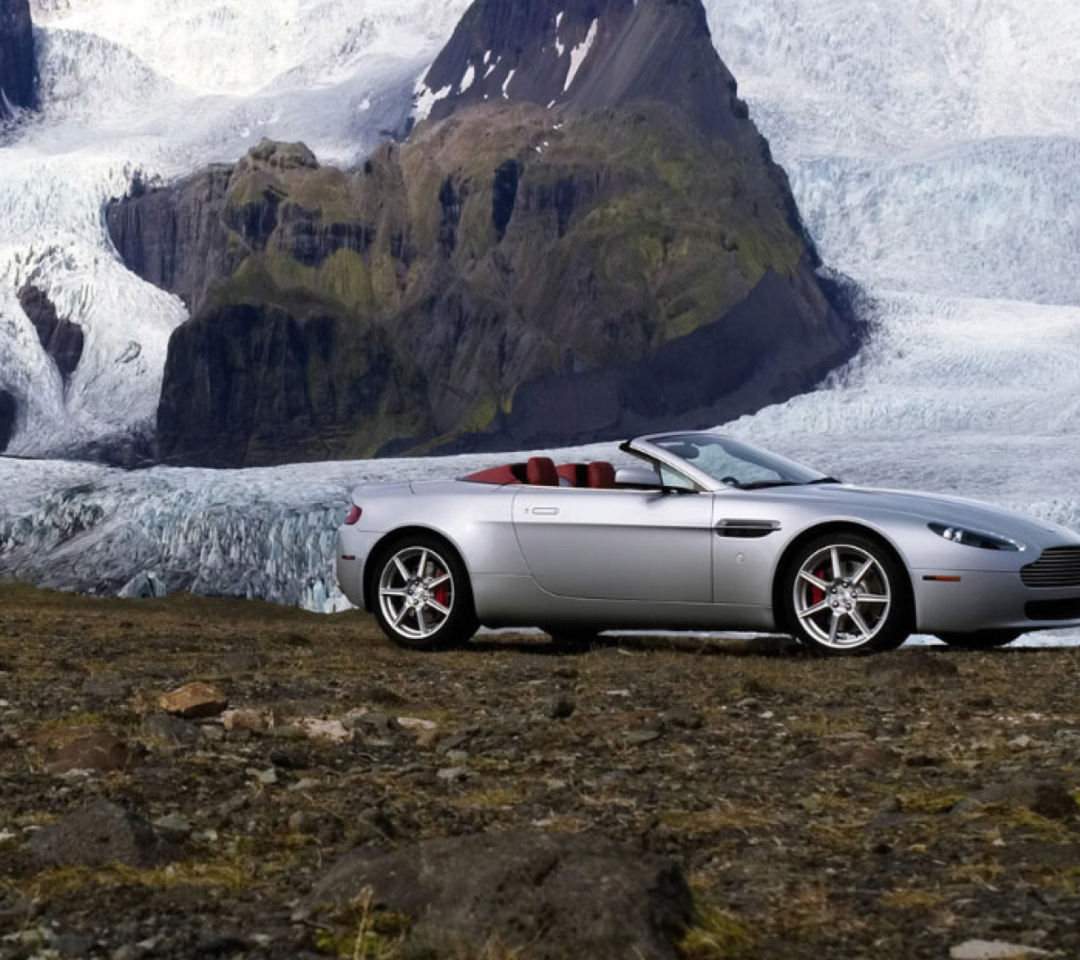 Screenshot №1 pro téma V8 Vantage Roadster - Aston Martin 1080x960