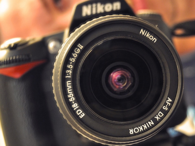 Das Nikon D90 Wallpaper 640x480